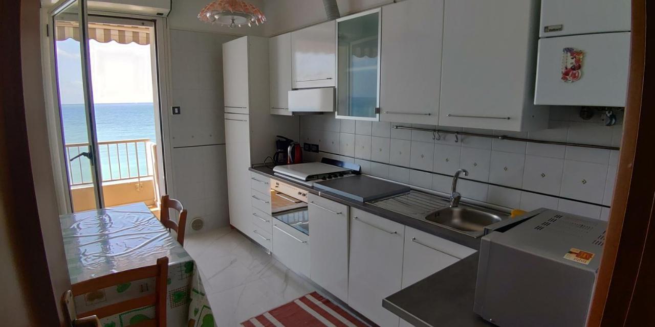 Appartamento Giardino Ventimiglia Ngoại thất bức ảnh